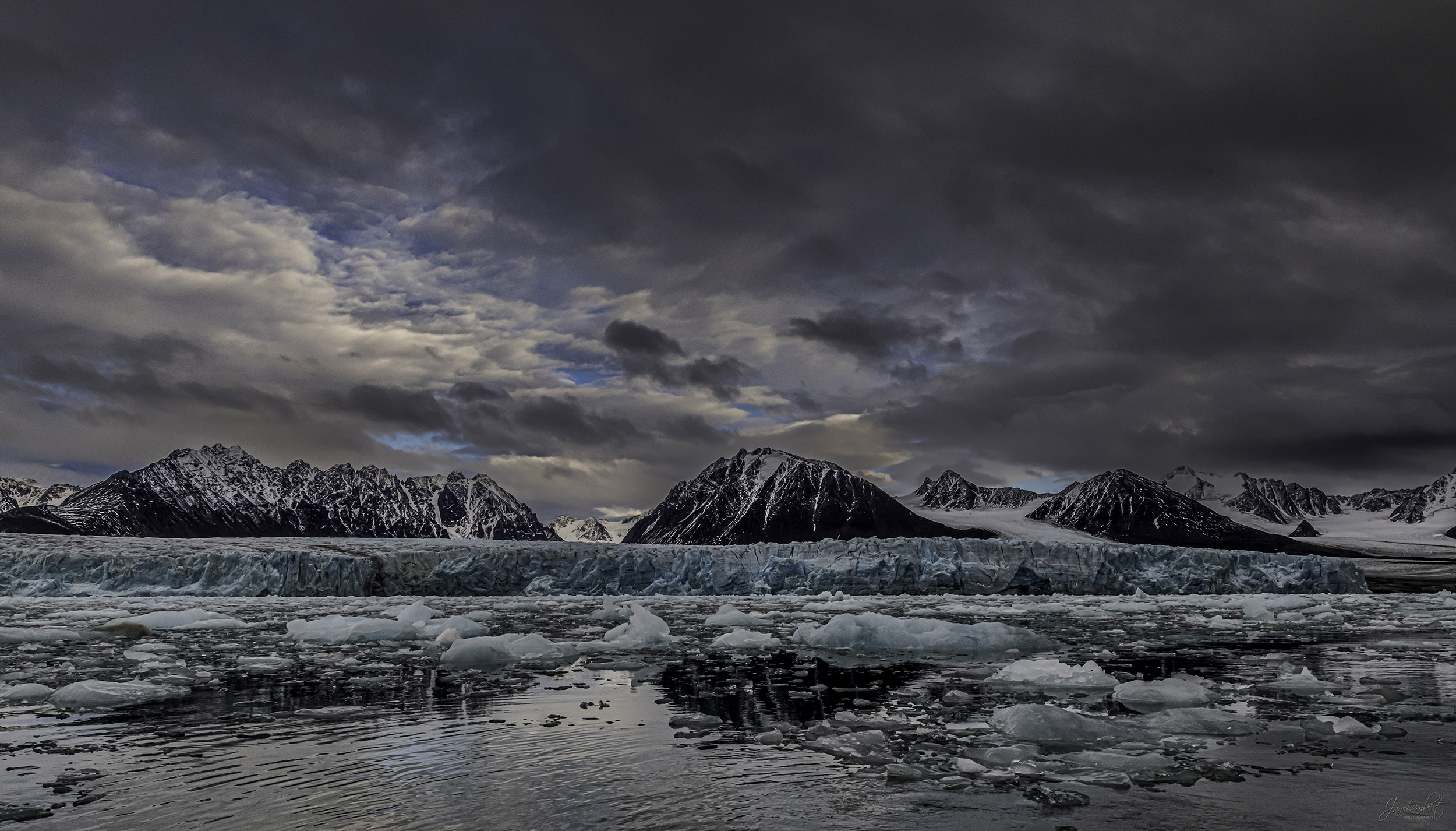 oto gletsjer Spitsbergen - Janlambertphotography.com